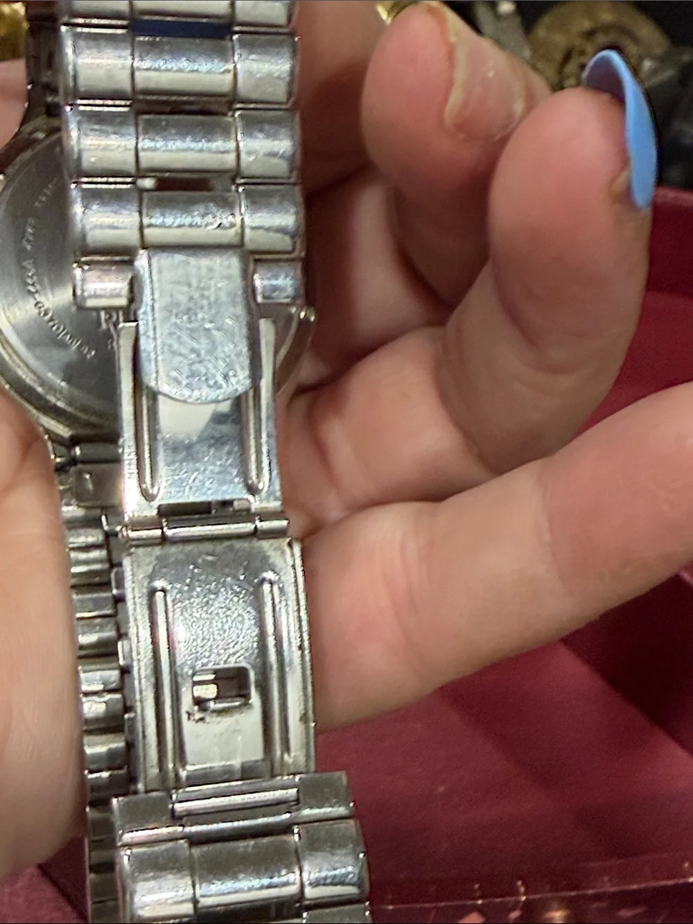 Pulsar Men’s Silver Tone Watch with White Dial and Gold Accents working !